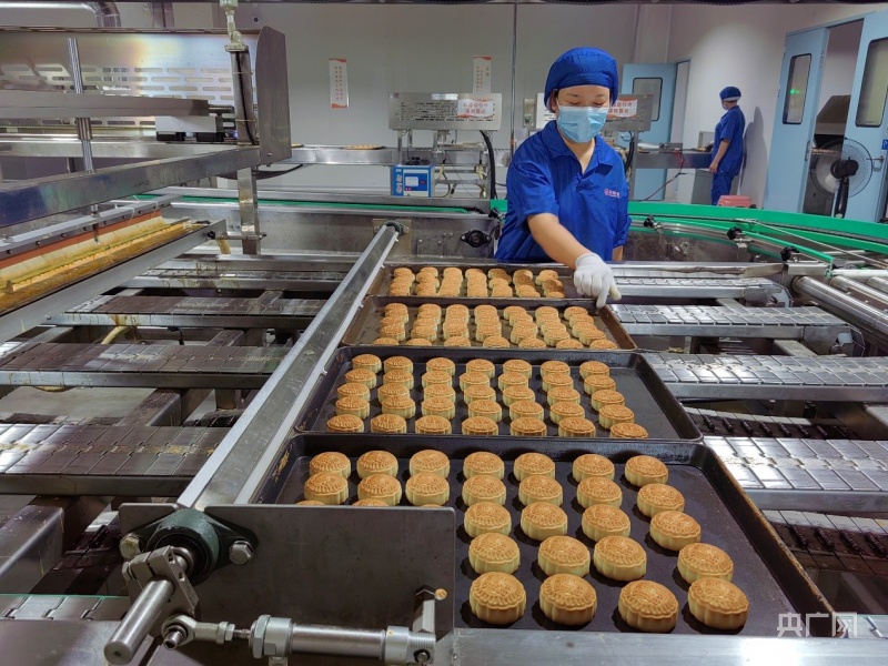 定兴优化营商环境，助力食品互联网销售企业蓬勃发展