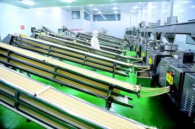 垃圾食品？不健康？在一个贫穷的县里为尊严而战——食品互联网销售的生存博弈